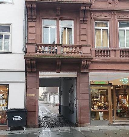 Von Privat, Grosses Zimmer Sehr Zentral In Bad Homburg Stadtmitte Bad Homburg vor der Höhe Eksteriør billede