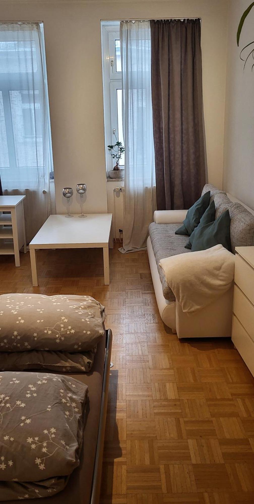 Von Privat, Grosses Zimmer Sehr Zentral In Bad Homburg Stadtmitte Bad Homburg vor der Höhe Eksteriør billede