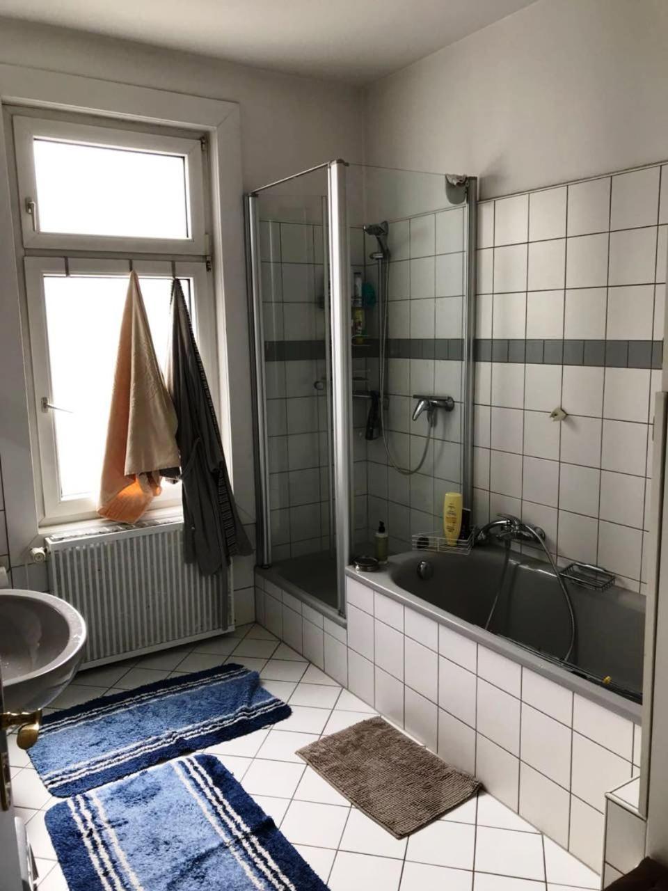 Von Privat, Grosses Zimmer Sehr Zentral In Bad Homburg Stadtmitte Bad Homburg vor der Höhe Eksteriør billede