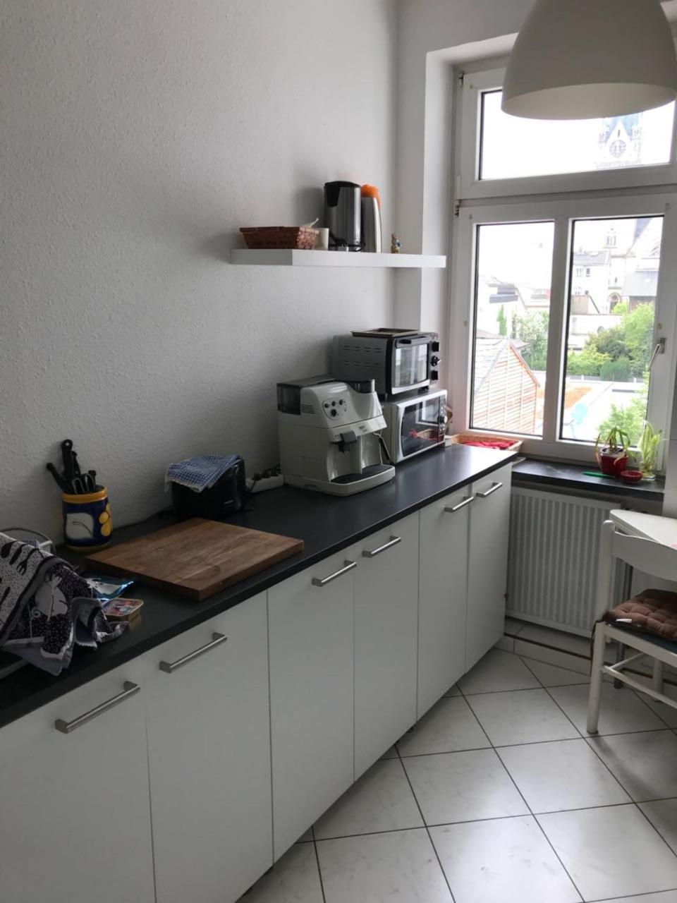 Von Privat, Grosses Zimmer Sehr Zentral In Bad Homburg Stadtmitte Bad Homburg vor der Höhe Eksteriør billede